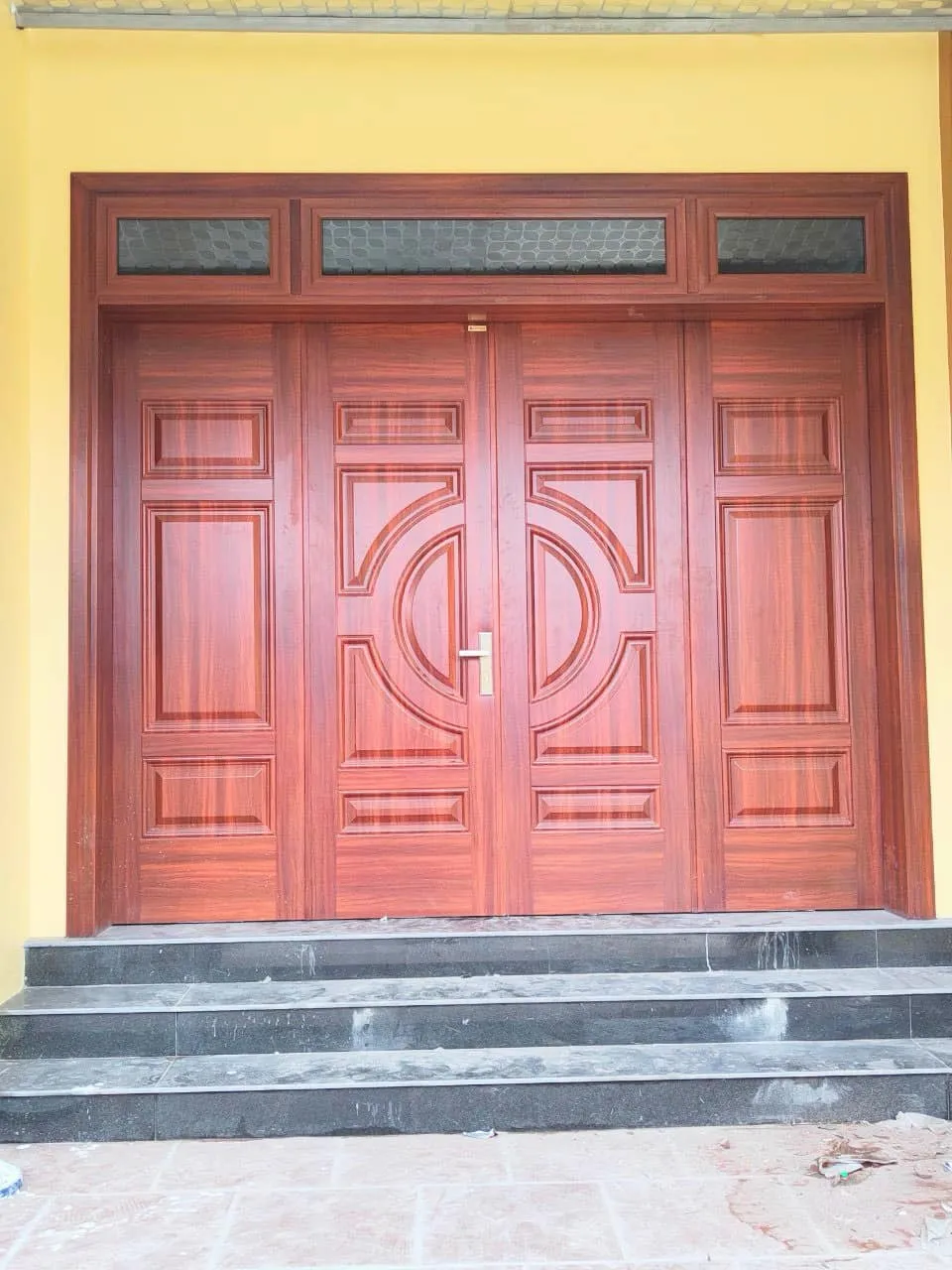 Cửa thép vân gỗ tại quận Gò Vấp - HCM