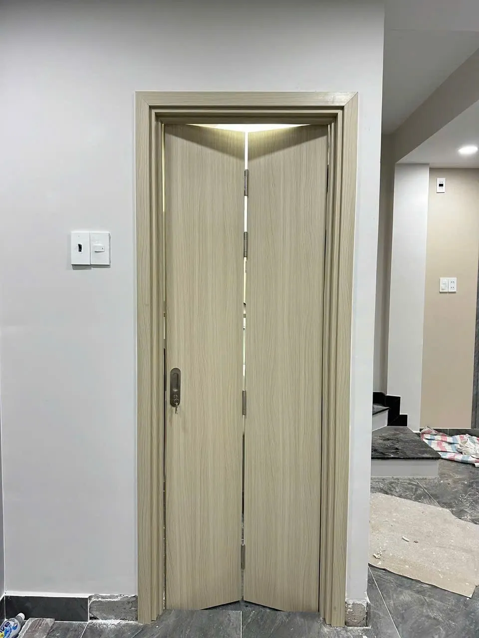 Cửa gập và lùa nhựa composite tại Tân Bình