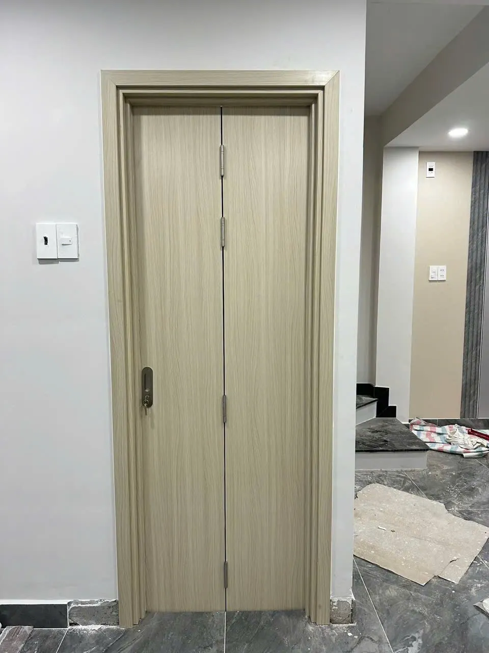 Cửa gập và lùa nhựa composite tại Tân Bình