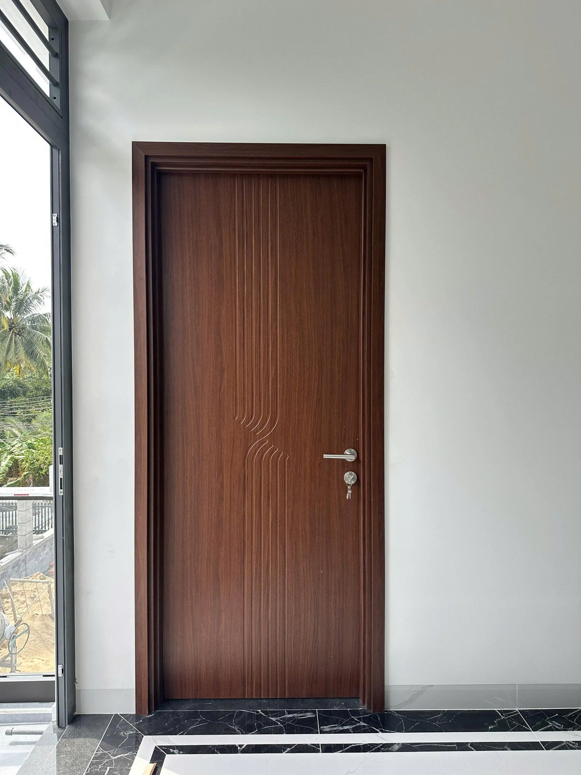 Báo giá cửa nhựa composite tại Hóc Môn